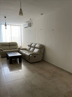 דירה למכירה 4 חדרים בחולון קרל נטר אגרובנק 