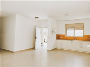 דו משפחתי למכירה 4.5 חדרים בצפת נוף הירדן 