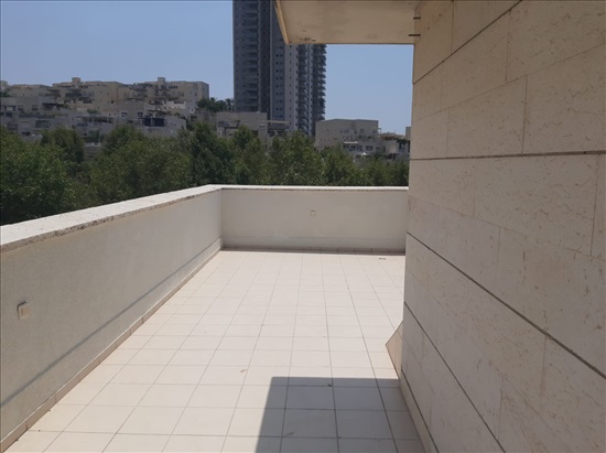 תמונה 3, פנטהאוז 5 חדרים למכירה במודיעין מכבים רעות, עמק האלה, עמק האלה