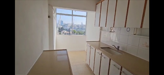 תמונה 2, דירה 3 חדרים למכירה בירושלים, גבעת בית הכרם, בית הכרם