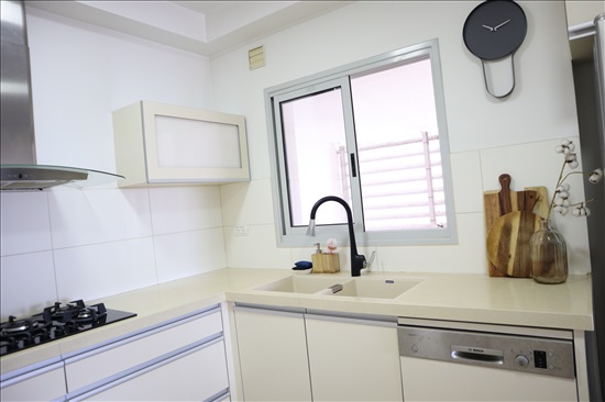 תמונה 7 ,דירה 5 חדרים למכירה בנתניה, אלונים, קרית השרון