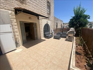 קוטג למכירה 5 חדרים בירושלים  עלית הנוער רמות ב 