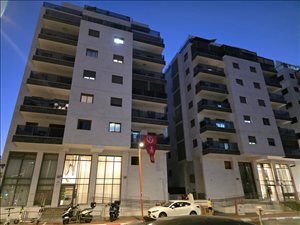 דירה למכירה 3 חדרים בחולון הארונוביץ שיכון חדש 