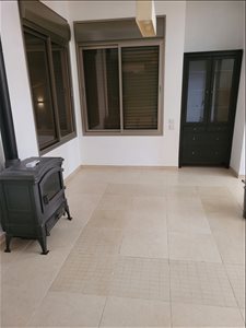 דו משפחתי למכירה 8 חדרים בהוד השרון ניצנים 