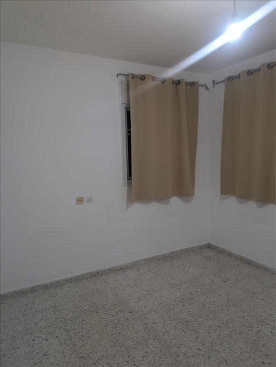 תמונה 5 ,דו משפחתי 3.5 חדרים למכירה בניצן, הרותם , ניצן 