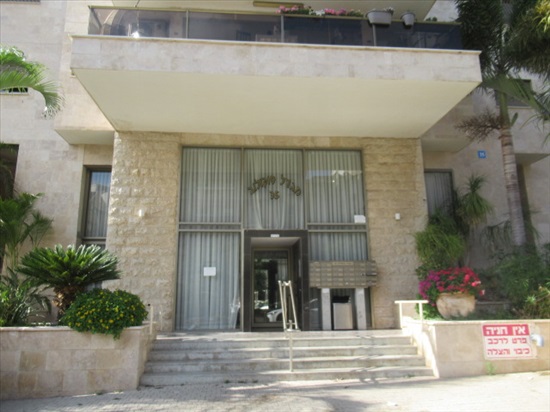 תמונה 1 ,דירה 5 חדרים למכירה בנתניה, סוקולוב , פרדס הגדוד