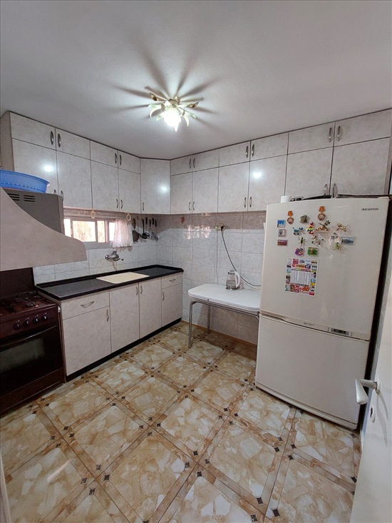 תמונה 3 ,דירה 3 חדרים למכירה בקרית ארבע, עמק חברון, לא רשום