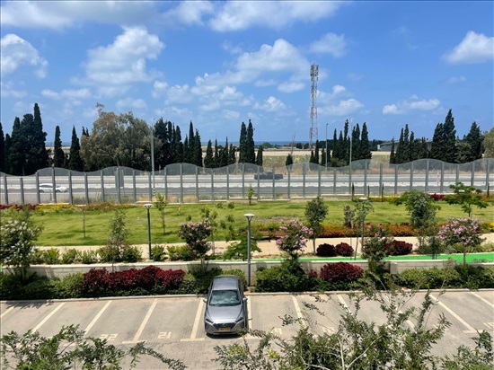 תמונה 1 ,דירה 4 חדרים למכירה בטירת כרמל, העצמאות, החותרים