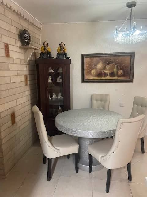 תמונה 6 ,דירה 4 חדרים למכירה בטבריה, אלחדיף, מרכז העיר
