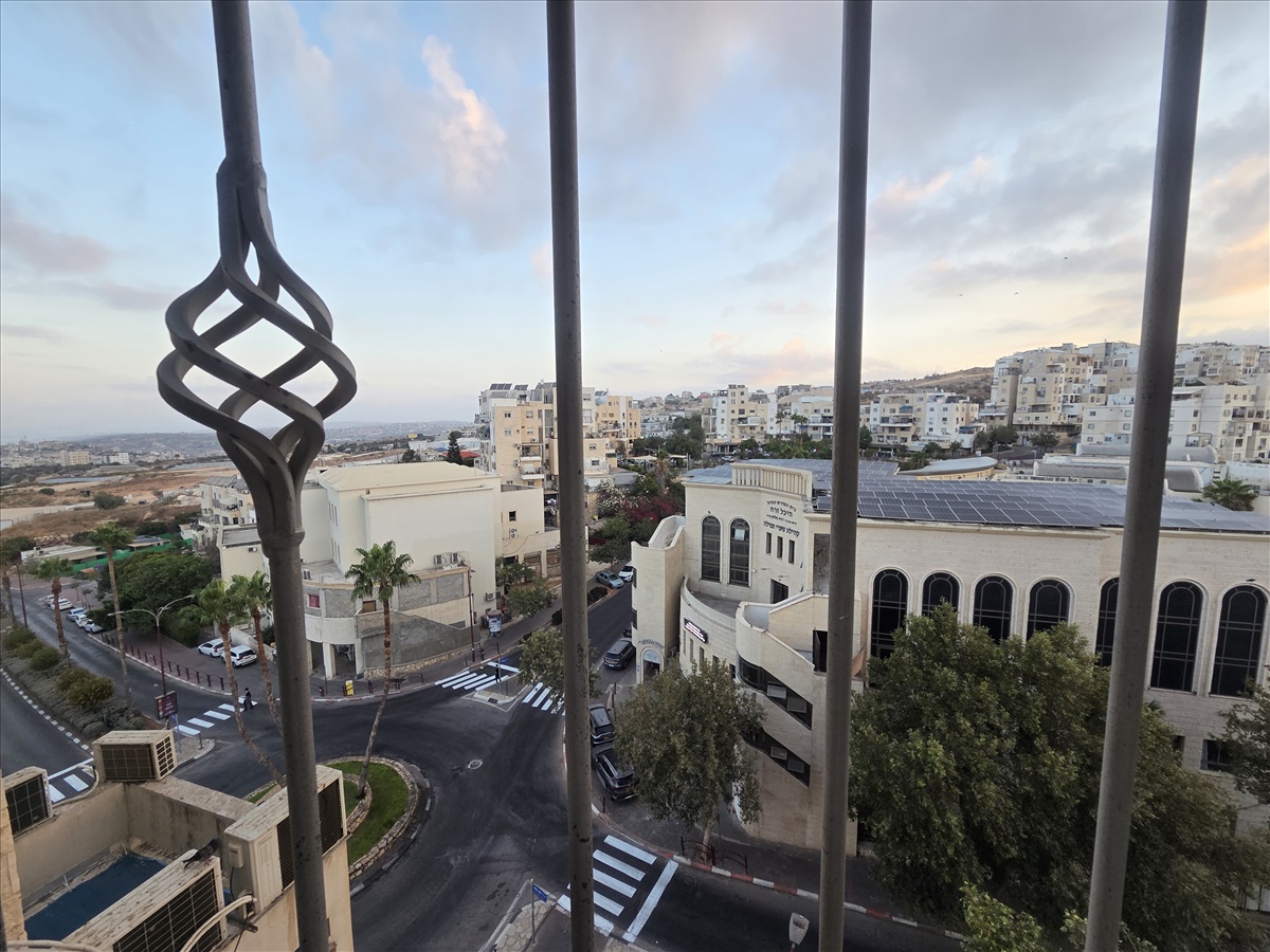 תמונה 1, דירה 4 חדרים למכירה במודיעין עילית, רבי יהודה הנשיא, ברכפלד