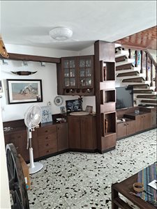 קוטג למכירה 4 חדרים בפתח תקווה המג 