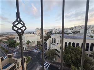 דירה למכירה 4 חדרים במודיעין עילית רבי יהודה הנשיא 