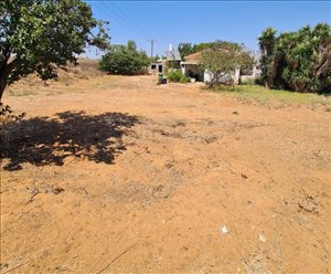 בית פרטי למכירה 3 חדרים בהוד השרון שח''ל 