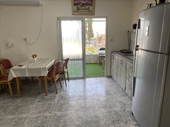 תמונה 2, דירת גג 6.5 חדרים למכירה בטבריה, השילוח, מרכז
