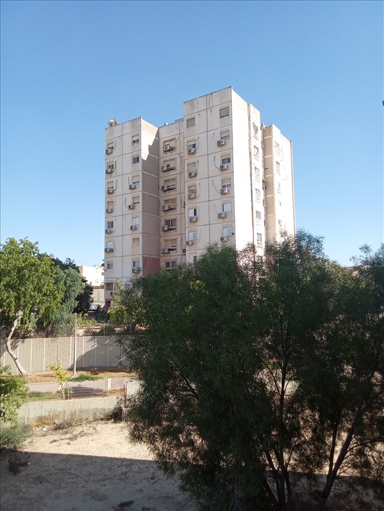 תמונה 3, דירה 3 חדרים למכירה בדימונה, אלחריזי, תשלוז חכמי ישראל