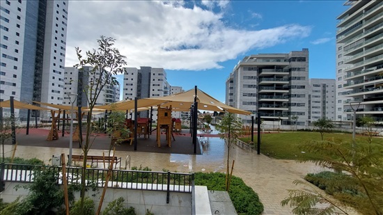 תמונה 5 ,דירה 5 חדרים למכירה בנהריה, חיים לבב , יצחק שמיר