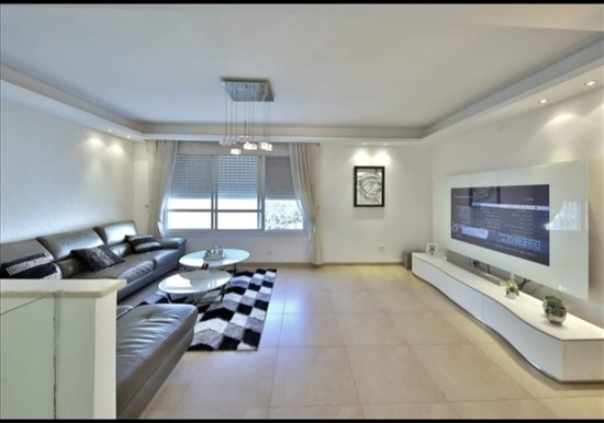 תמונה 5 ,דירת גן 4.5 חדרים למכירה בקרית חיים, הגדוד העברי , קרית חים מזרחית 