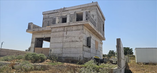 תמונה 2 ,בית פרטי 9 חדרים למכירה בגבעתי, גדוד הסיור, אין