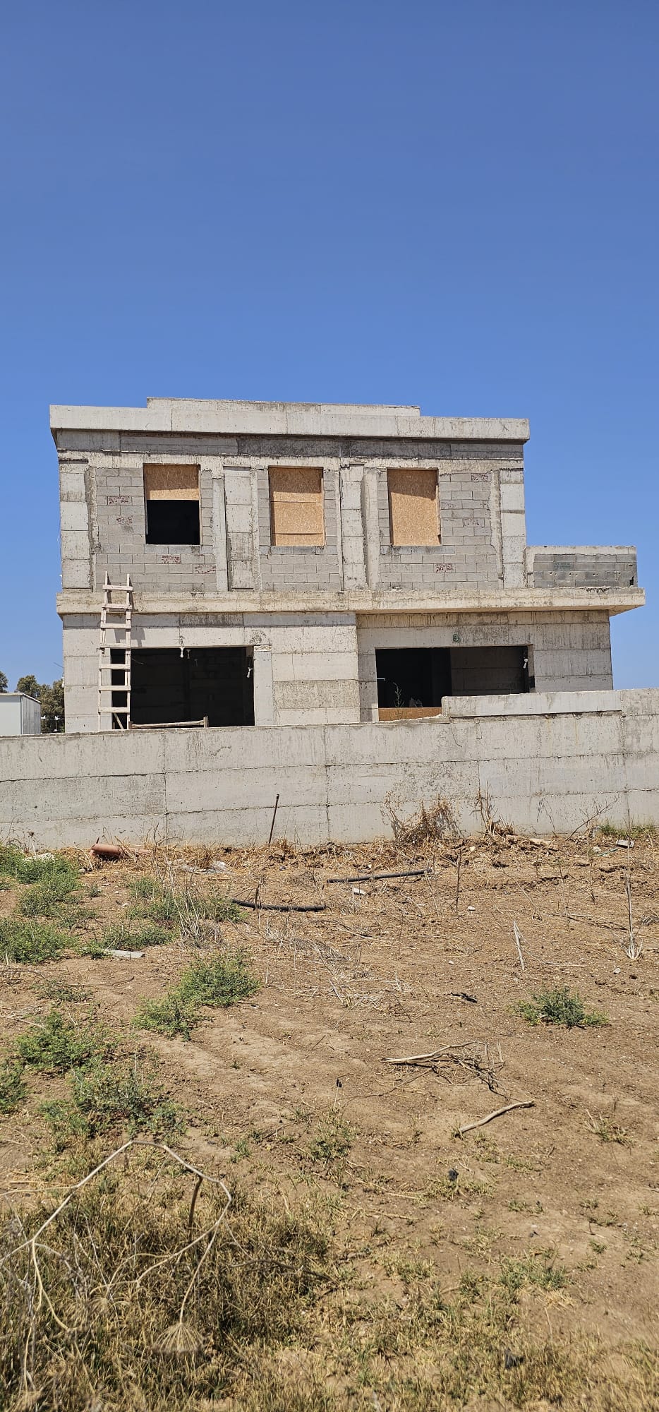 תמונה 3, בית פרטי 9 חדרים למכירה בגבעתי, גדוד הסיור, אין