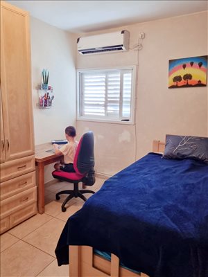 דירה למכירה 3.5 חדרים בראשון לציון אהרון קרון גן נחום/ ראשונים 