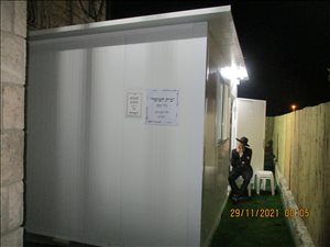 קראוון למכירה 1 חדרים בירושלים ויקטור ויוליוס נווה יעקב 