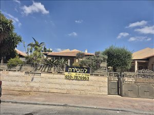 וילה למכירה 5 חדרים בנתיבות הכותל 