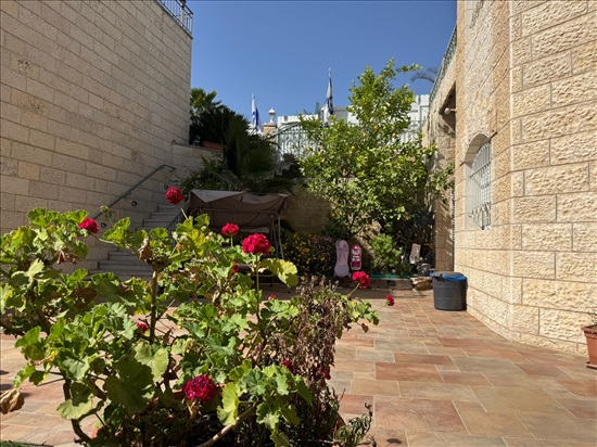 תמונה 4, בית פרטי 7 חדרים למכירה בירושלים, בצראווי, פסגת זאב 
