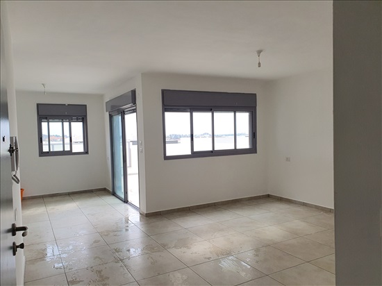 תמונה 2, פנטהאוז 6 חדרים למכירה בפרדסיה, הארבל, ..