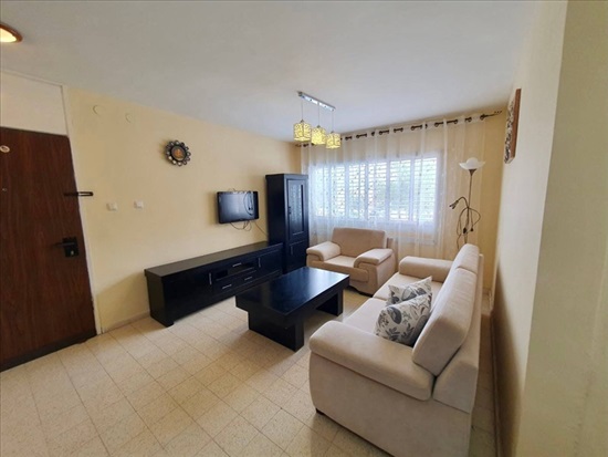 תמונה 1 ,דירה 3 חדרים למכירה במצפה רמון, עין זיק, דרום