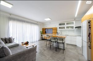 דירה למכירה 4 חדרים בפתח תקווה חיים ארלוזורוב 17 כפר גנים א 