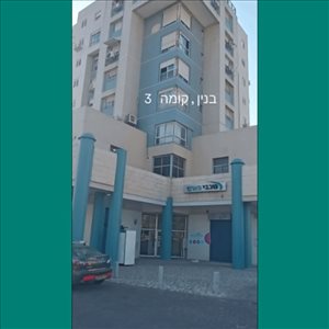 דירה למכירה 4 חדרים בNetanya Pinhas Lavon 
