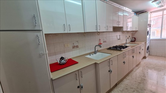 תמונה 7 ,דירה 4.5 חדרים למכירה בלוד, צמח צדק, חב"ד