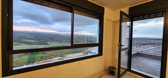 תמונה 2 ,פנטהאוז 5 חדרים למכירה ברמת בית שמש, רועי קליין, נווה שמיר 