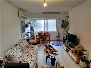 דירת גן למכירה 1.5 חדרים בבת ים העמק 