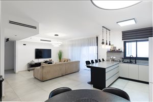 דירה למכירה 6 חדרים ברמלה יעקב דורי 
