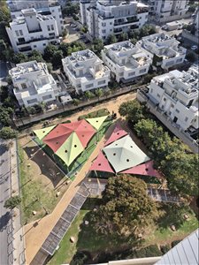 דירה למכירה 5 חדרים בנתניה שדרות האגמים האגמים 