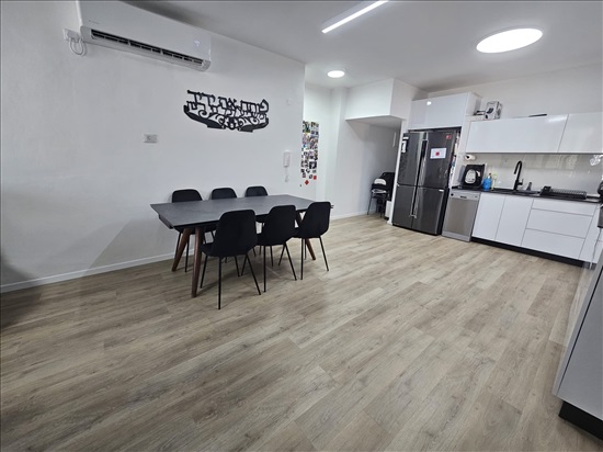 תמונה 3, דירה 4 חדרים למכירה בבת ים, הרב עוזיאל, רמת יוסף