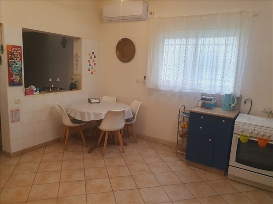 תמונה 3, דירת גן 2.5 חדרים למכירה בירושלים, חכם שלום, נחלאות