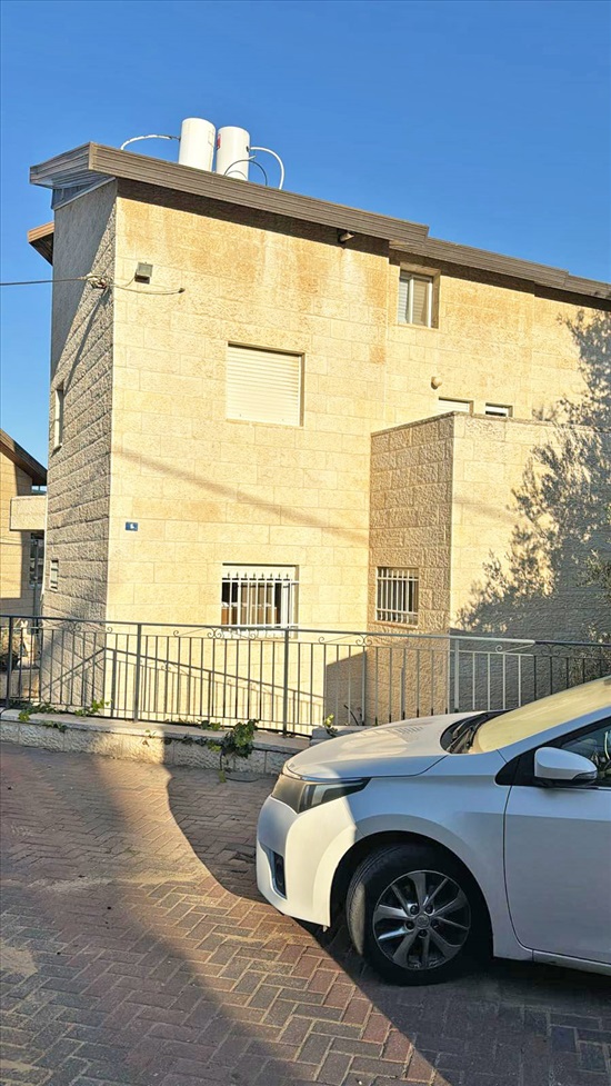 תמונה 2, בית פרטי 7 חדרים למכירה במבשרת ציון, מבצע קדש, מעוז ציון ב
