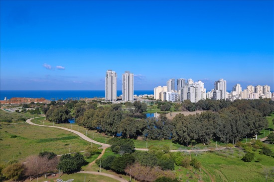 תמונה 3, דירה 5 חדרים למכירה בנתניה, שדרות האגמים, האגמים