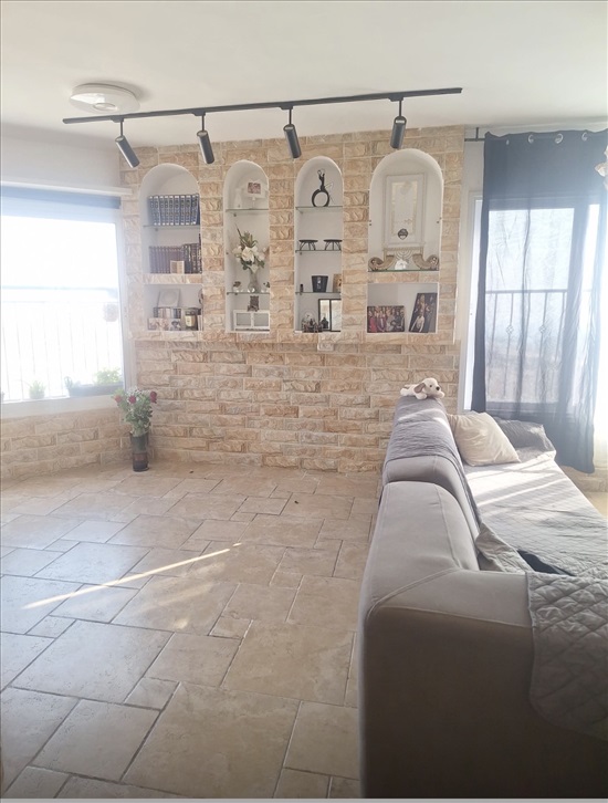 תמונה 3 ,דופלקס 7 חדרים למכירה בגבע בנימין (אדם), שדרות אדם 66/5, אדם 