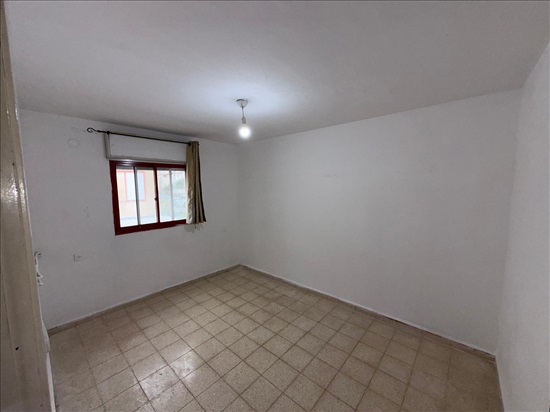 תמונה 9 ,דירה 3.5 חדרים למכירה בטבריה , שקד, מורדות טבריה 