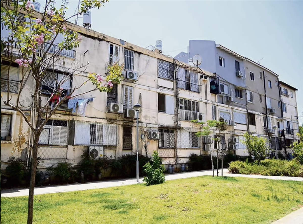 תמונה 1, דירה 4 חדרים למכירה בקרית עקרון, הרצל, הרצל