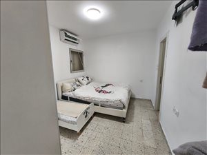 דירה למכירה 4 חדרים ברמת גן מלכי צדק רמת השיקמה 