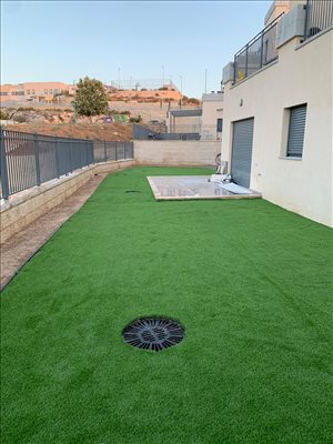 דירה למכירה 5 חדרים בנעלה ענבר 87 