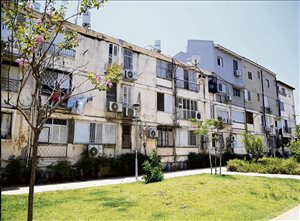 דירה למכירה 4 חדרים בקרית עקרון הרצל הרצל 