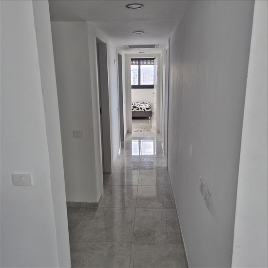 תמונה 5 ,דירה 5 חדרים למכירה בנהריה, הצנחנים, אריאל שרון