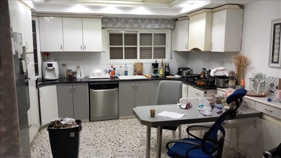 תמונה 3 ,טריפלקס 5.5 חדרים למכירה בקרית אתא, מקור ברוך, בית וגן