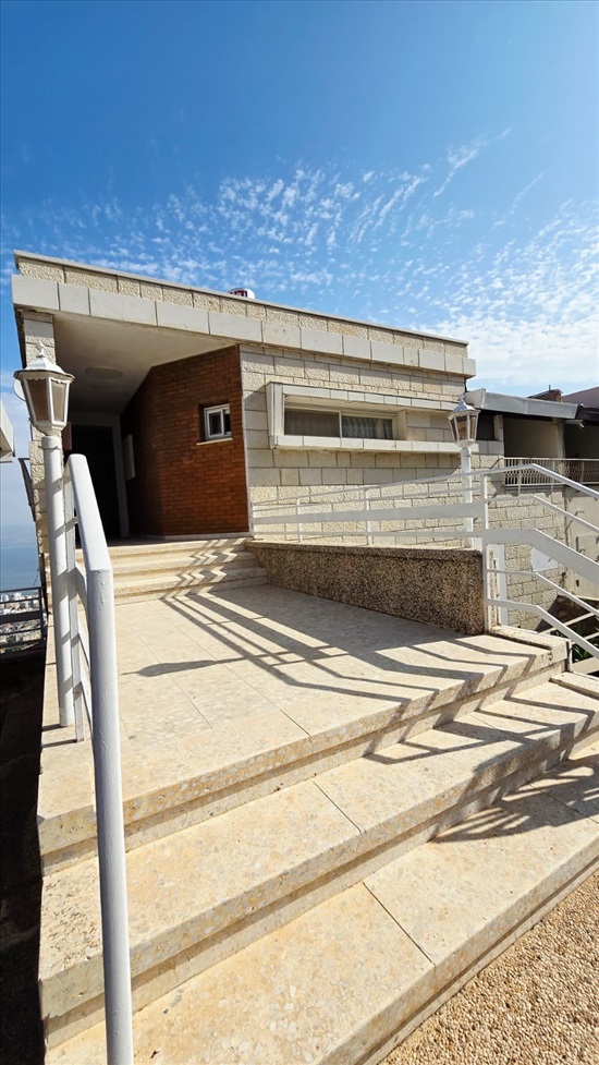 תמונה 8 ,דו משפחתי 9 חדרים למכירה בטבריה, רקפת, 'רמת טבריה ב