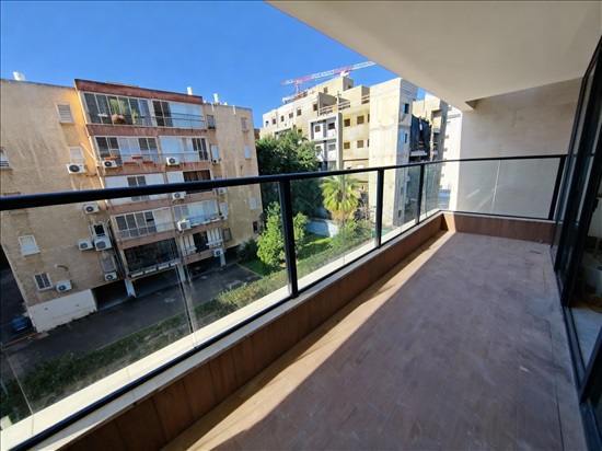 תמונה 5 ,דירה 1 חדרים למכירה בפתח תקווה, אבינועם ילין, האזור השקט